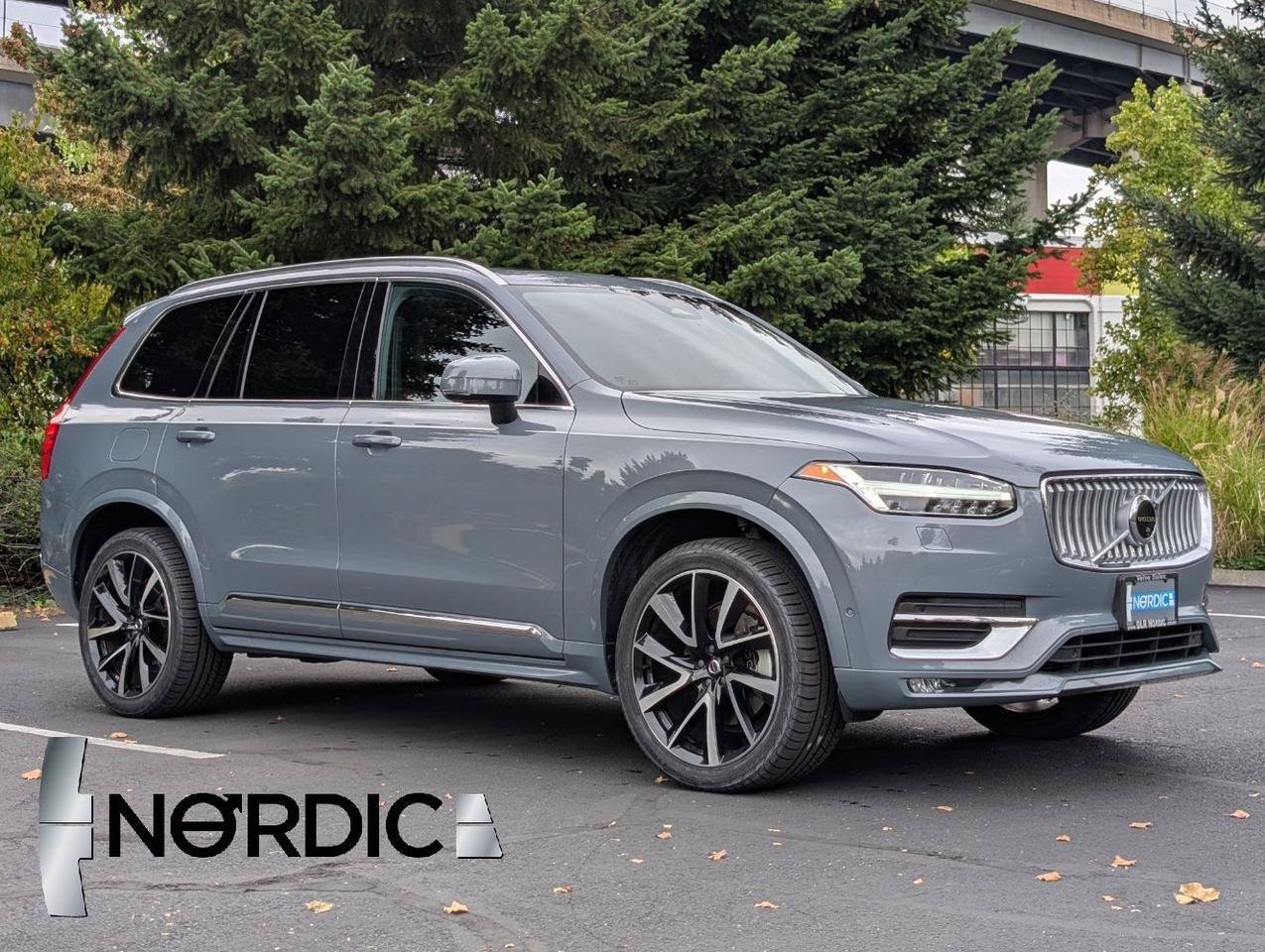 Used 2023 Volvo XC90 B6 Plus w/ Protection Package Premier AWD/4WD image 1