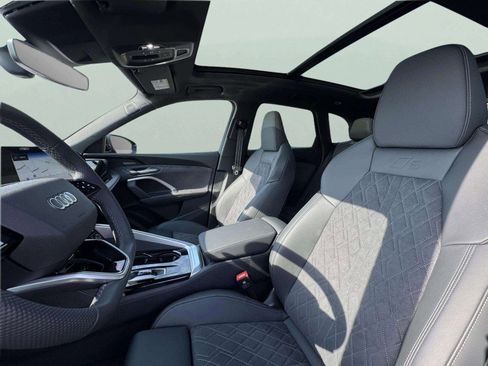 New 2025 Audi SQ5 Premium Plus image 14