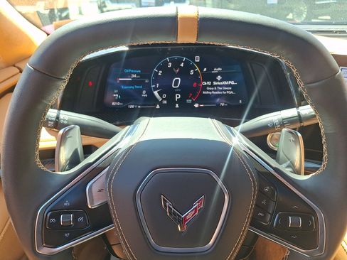 Used 2021 Chevrolet Corvette Stingray Premium Cpe w/ Z51 Performance Package RWD image 18