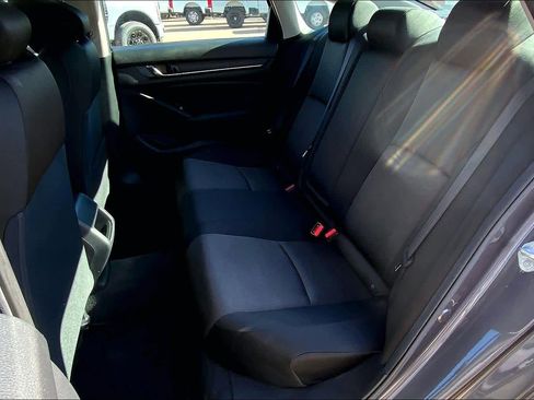 Used 2022 Honda Accord LX image 21
