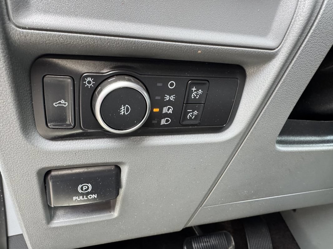 Used 2021 Ford F150 XLT AWD/4WD image 13