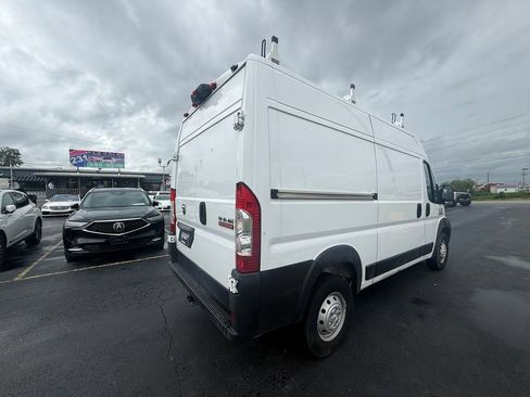 Used 2019 RAM ProMaster 2500 FWD image 4