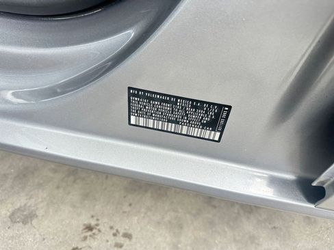 Used 2025 Volkswagen Jetta SE image 29