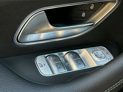 Used 2023 Mercedes-Benz GLE 350 4MATIC image 13