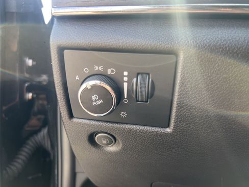 Used 2019 Jeep Grand Cherokee High Altitude image 21