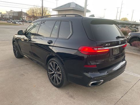 Used 2021 BMW X7 xDrive40i w/ M Sport Package image 7