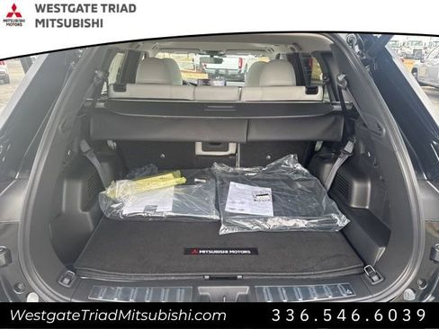 New 2026 Mitsubishi Outlander SEL image 28