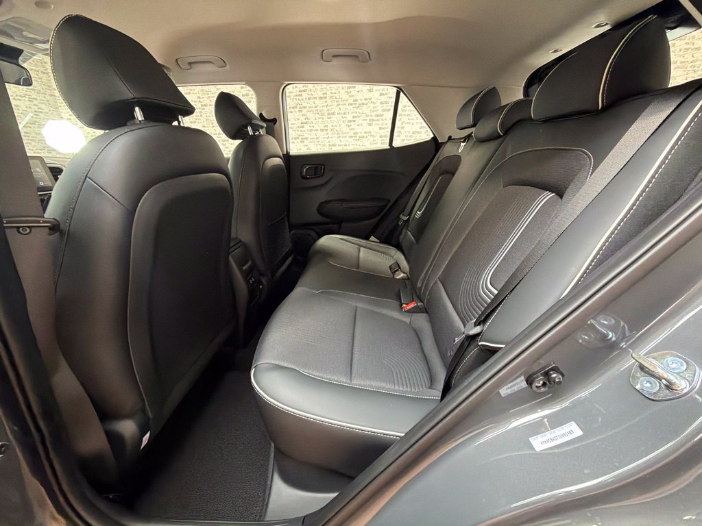 New 2026 Hyundai Venue SEL FWD image 14