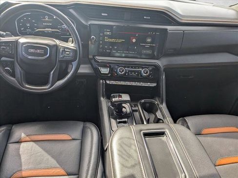 Used 2022 GMC Sierra 1500 AT4 w/ AT4 Premium Package image 18