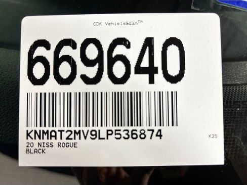 Used 2020 Nissan Rogue SV image 25