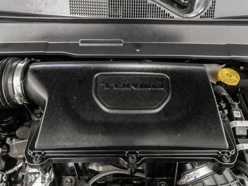 Used 2025 Jeep Compass Limited w/ Elite Group image 4