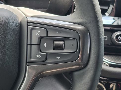 Certified 2025 Chevrolet Silverado 2500 ZR2 w/ Technology Package AWD/4WD image 28