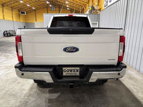 Used 2019 Ford F350 XLT w/ XLT Value Package AWD/4WD image 8