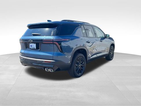 New 2026 Chevrolet Traverse LT w/ Midnight/Sport Edition AWD/4WD image 5