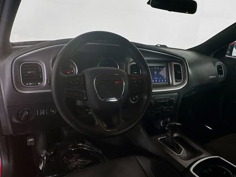 Used 2022 Dodge Charger SXT image 11
