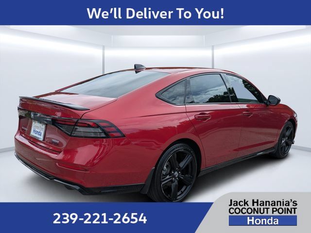 Used 2025 Honda Accord Sport image 3