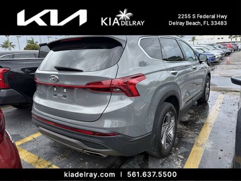 Used 2023 Hyundai Santa Fe SEL FWD image 2