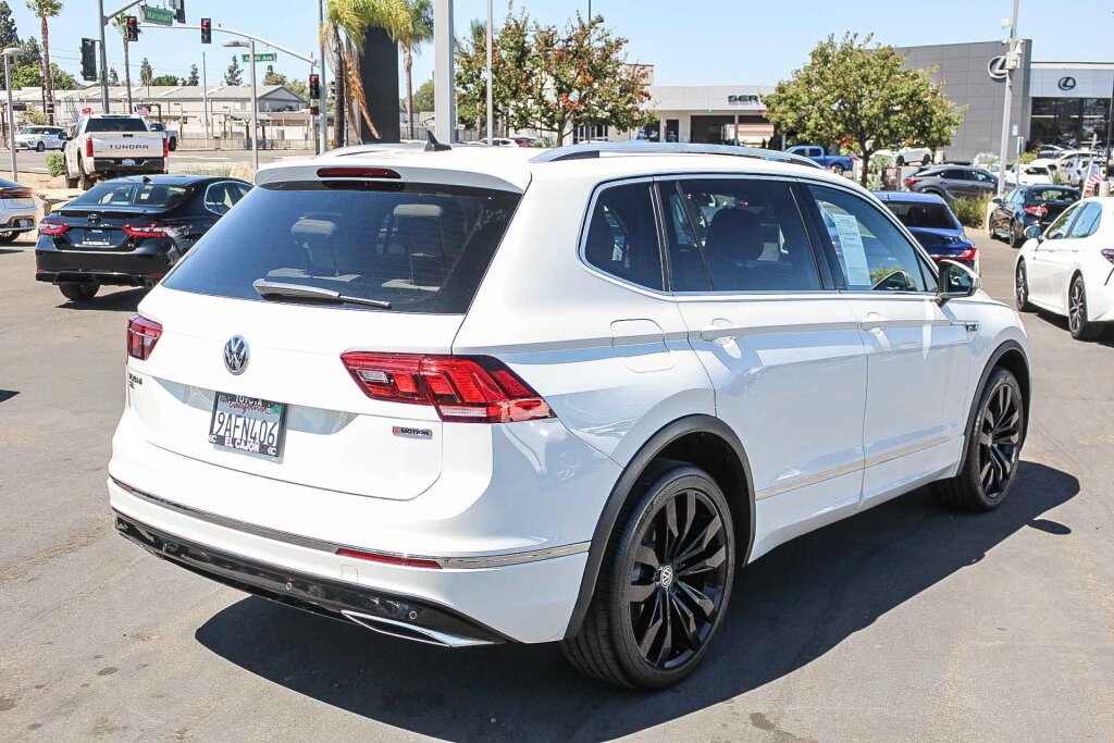 Used 2021 Volkswagen Tiguan SEL Premium R-Line AWD/4WD image 28
