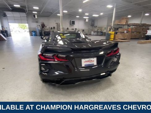 Used 2024 Chevrolet Corvette Stingray Preferred Conv w/ Z51 Performance Package RWD image 9