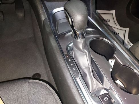 Used 2023 Chevrolet Malibu LT image 25