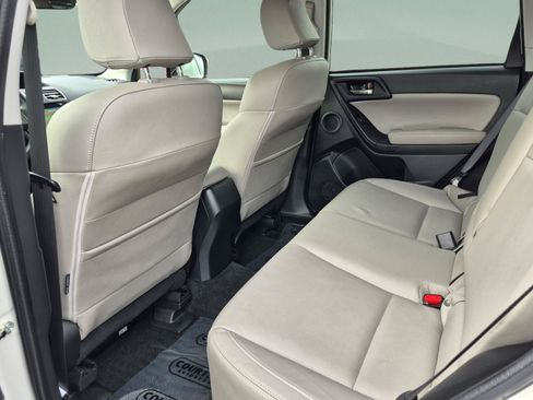 Used 2018 Subaru Forester 2.5i Limited AWD/4WD image 15