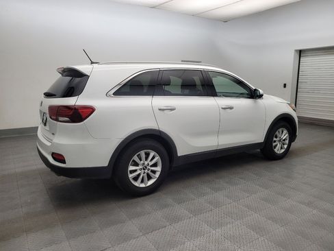 Used 2020 Kia Sorento LX w/ LX I4 Convenience Package FWD image 10