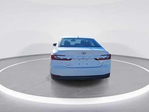 Certified 2025 Toyota Camry LE image 9