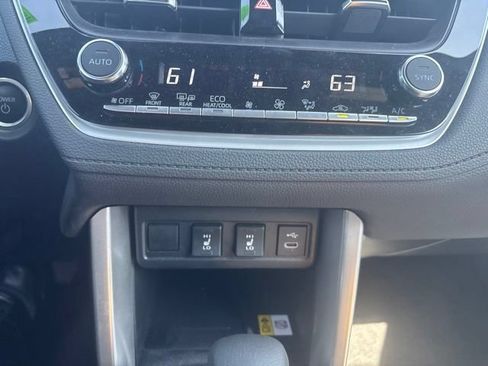 Used 2023 Toyota Corolla Cross AWD Hybrid w/ Convenience Package image 12