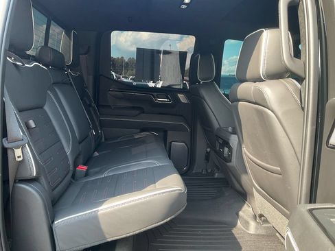 Used 2023 GMC Sierra 1500 AT4X AWD/4WD image 13