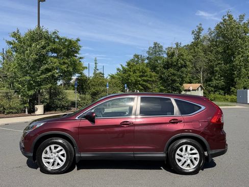Used 2016 Honda CR-V EX image 2