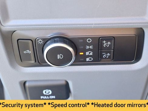 Used 2023 Ford F150 XLT image 9