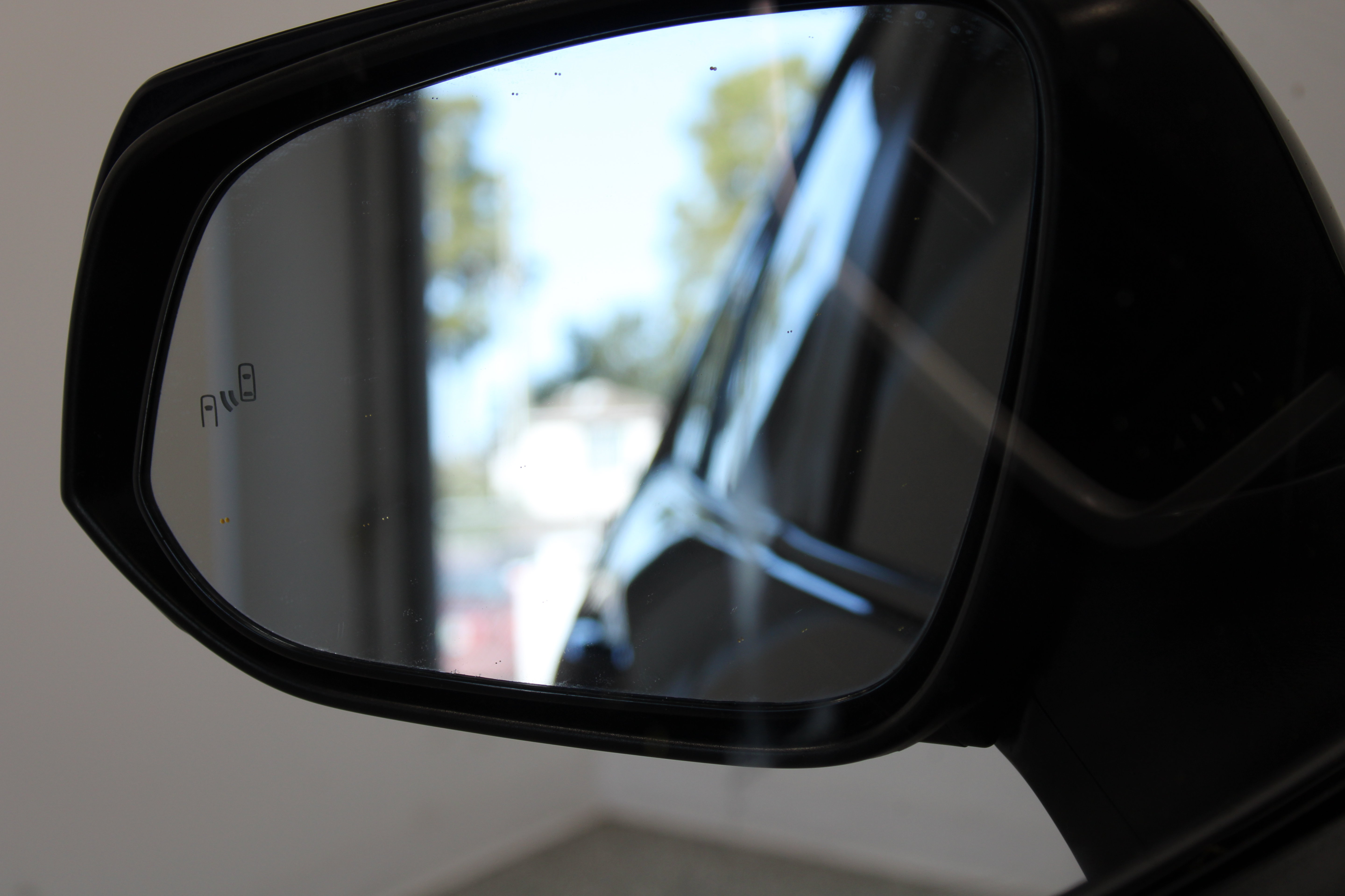 Used 2021 Toyota RAV4 XLE Premium FWD image 24