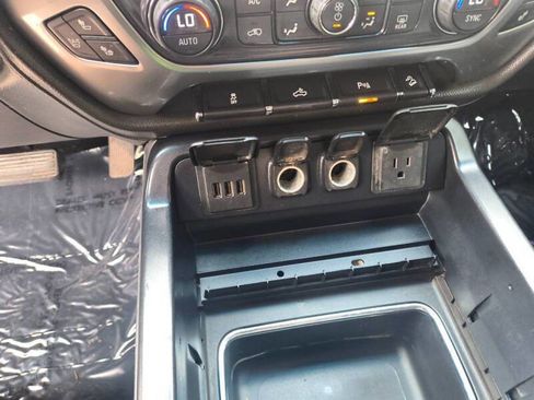 Used 2015 Chevrolet Silverado 1500 LTZ Z71 w/ Midnight Edition AWD/4WD image 16