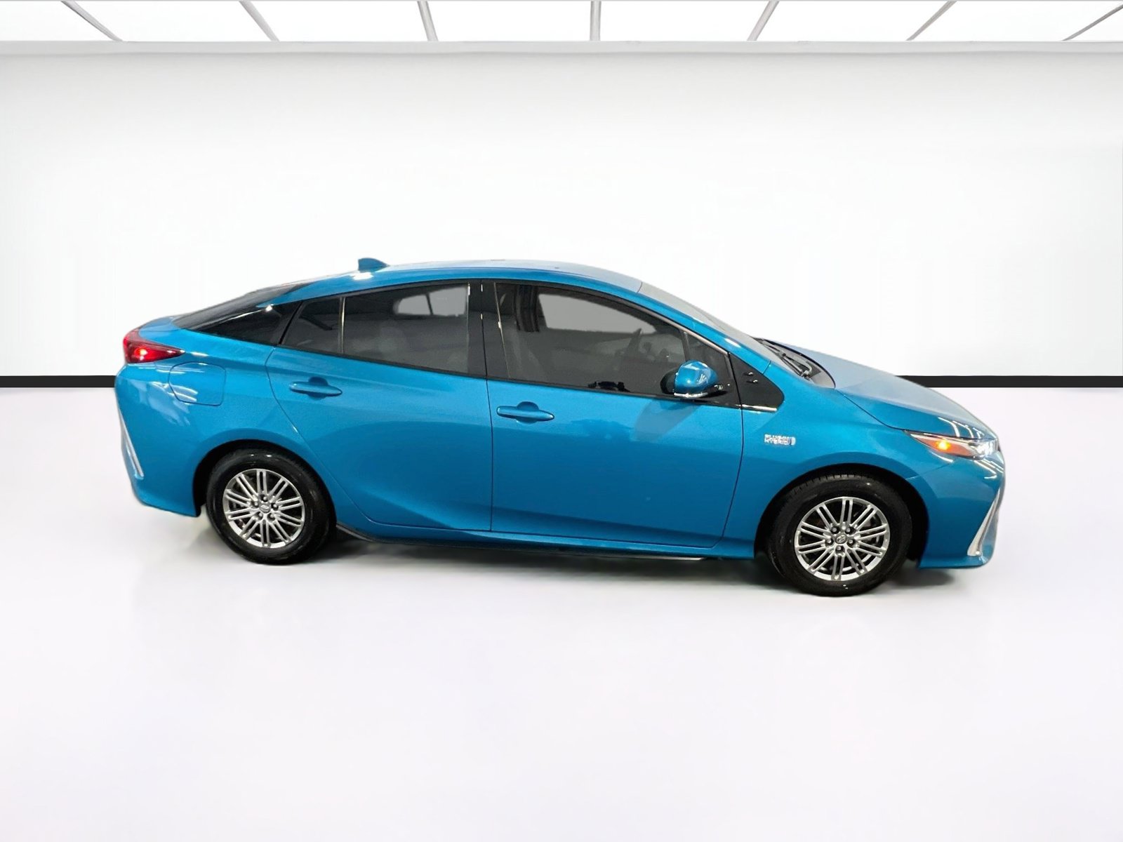 Used 2020 Toyota Prius Prime FWD image 23