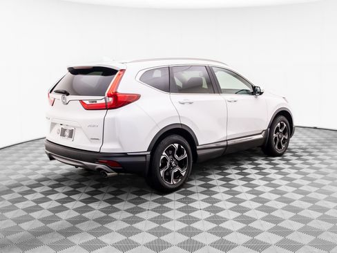 Used 2019 Honda CR-V Touring image 5