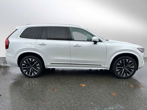 New 2026 Volvo XC90 B6 Ultra image 2