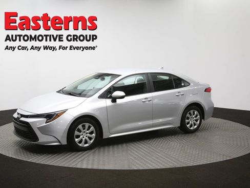 Used 2024 Toyota Corolla LE image 55