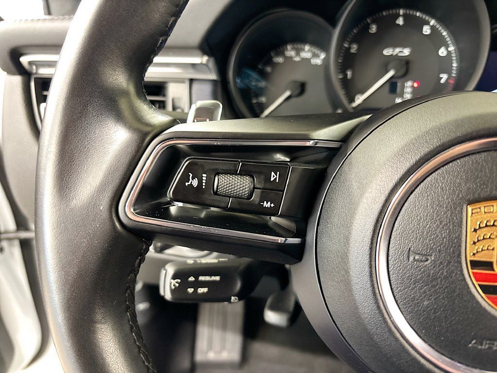 Used 2022 Porsche Macan GTS AWD/4WD image 25