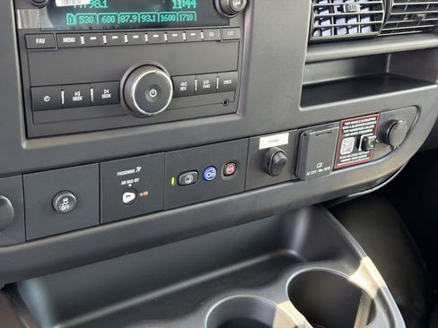 New 2025 GMC Savana 3500 w/ Power Convenience Package RWD image 15