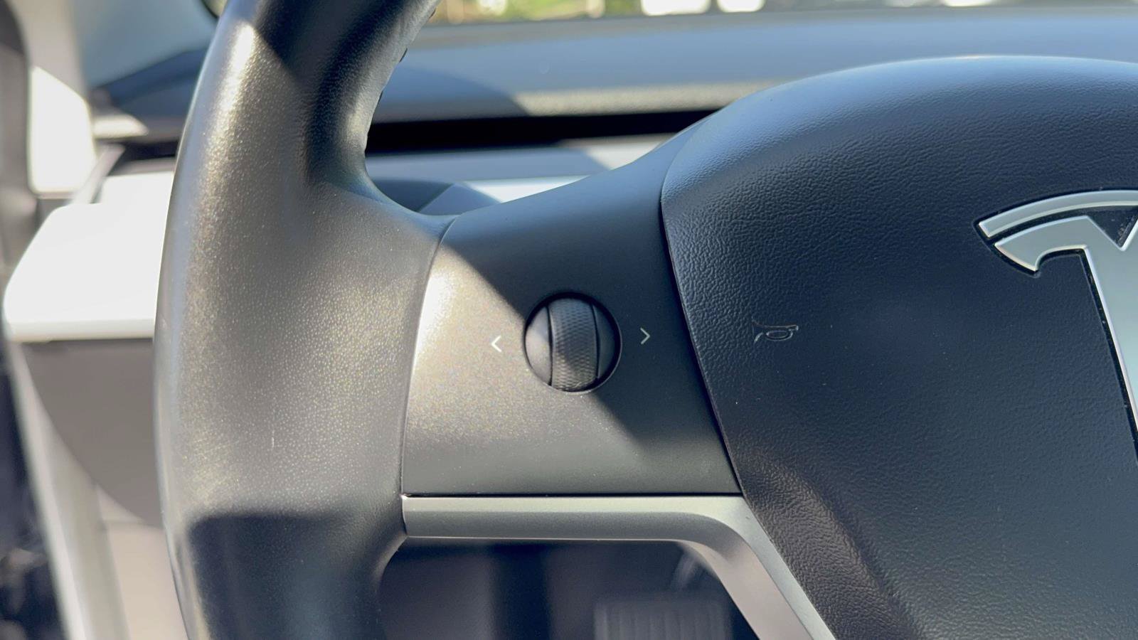 Used 2019 Tesla Model 3 Long Range AWD/4WD image 19