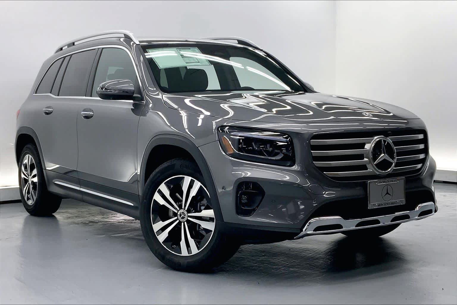 Used 2026 Mercedes-Benz GLB 250 image 4