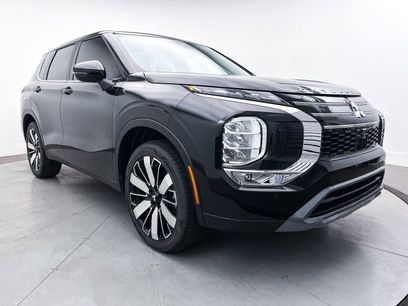 New 2025 Mitsubishi Outlander SE