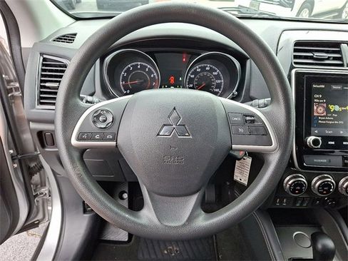 Used 2020 Mitsubishi Outlander Sport ES image 19