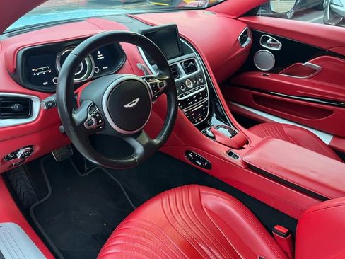 Used 2018 Aston Martin DB11 V12 image 7