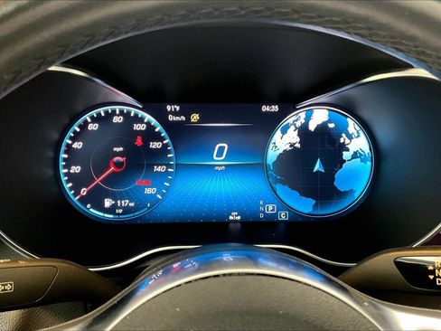 Used 2023 Mercedes-Benz GLC 300 4MATIC Coupe image 26