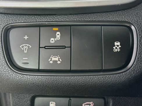 Used 2019 Kia Sorento EX FWD image 9