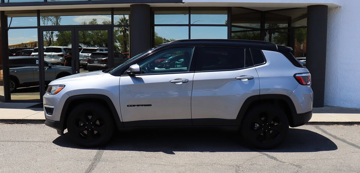Used 2020 Jeep Compass Latitude FWD image 8