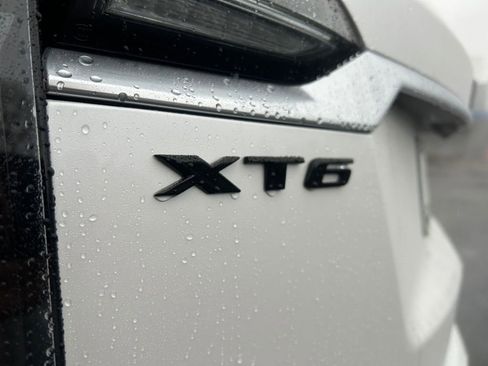New 2025 Cadillac XT6 Sport w/ Platinum Package image 32