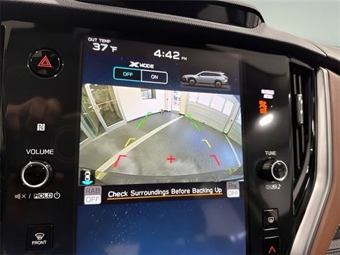 Used 2025 Subaru Outback Touring XT image 21