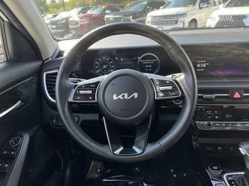 Used 2024 Kia Seltos S AWD/4WD image 15